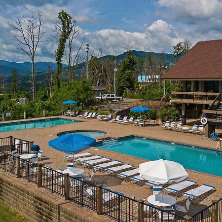Вилла Mins To Gburg Sleeps 8 Hot Tub Arcade Area Pool Гатлинбург Экстерьер фото