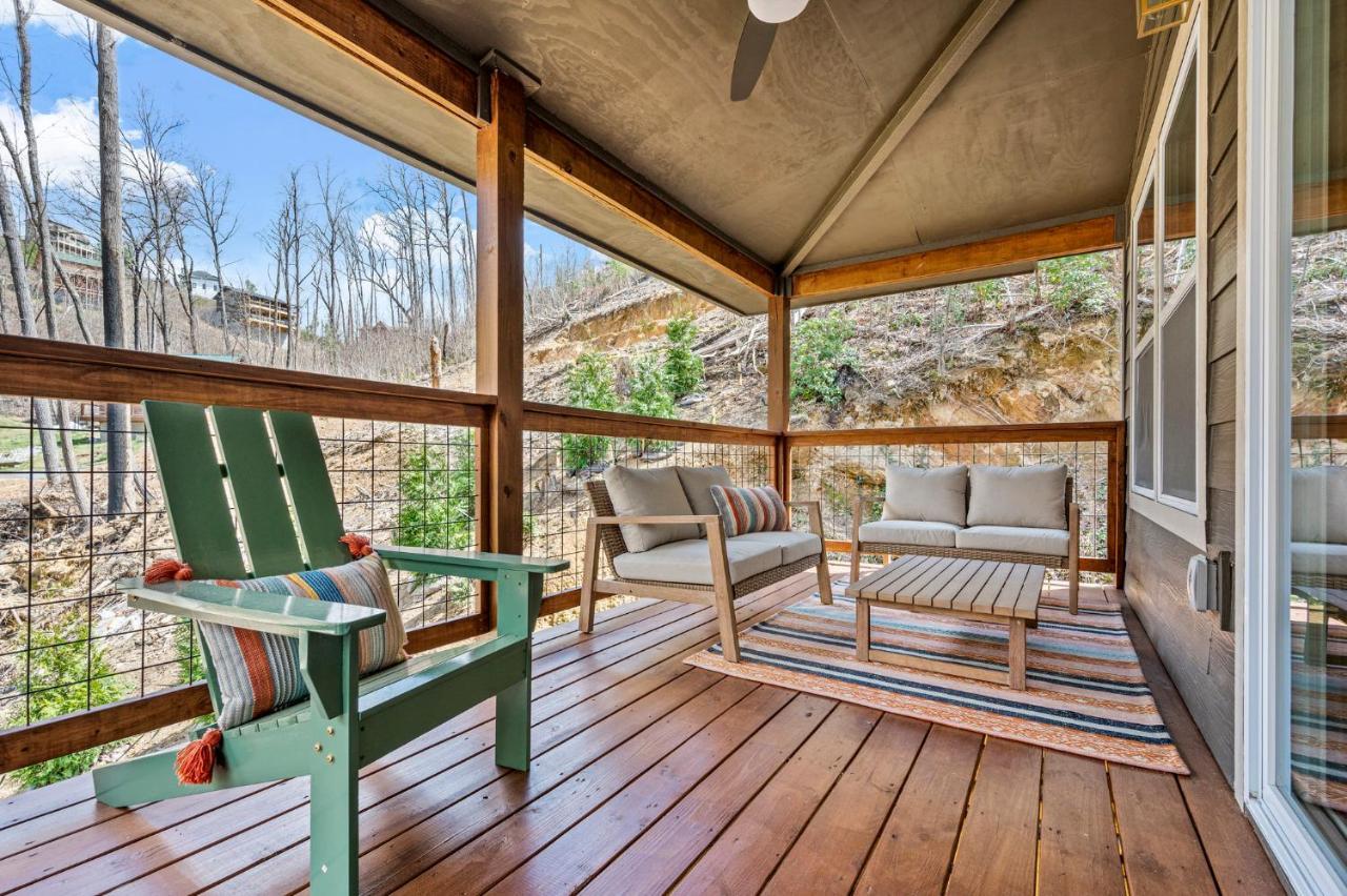 Вилла Mins To Gburg Sleeps 8 Hot Tub Arcade Area Pool Гатлинбург Экстерьер фото