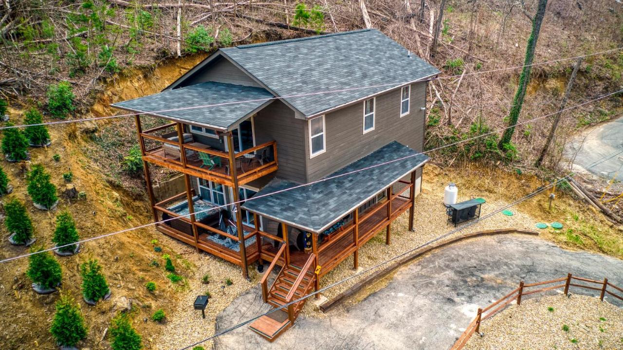 Вилла Mins To Gburg Sleeps 8 Hot Tub Arcade Area Pool Гатлинбург Экстерьер фото