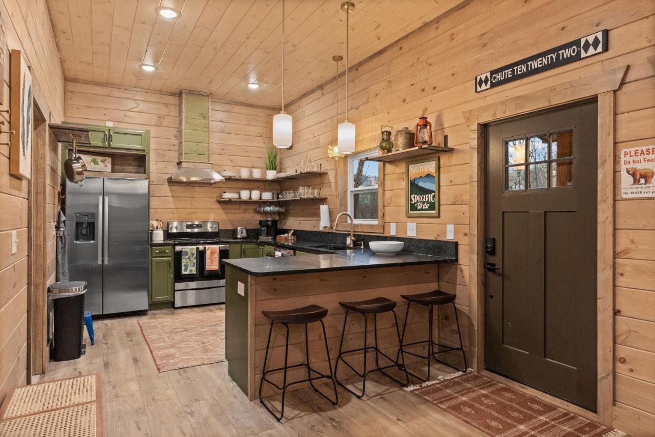 Вилла Mins To Gburg Sleeps 8 Hot Tub Arcade Area Pool Гатлинбург Экстерьер фото
