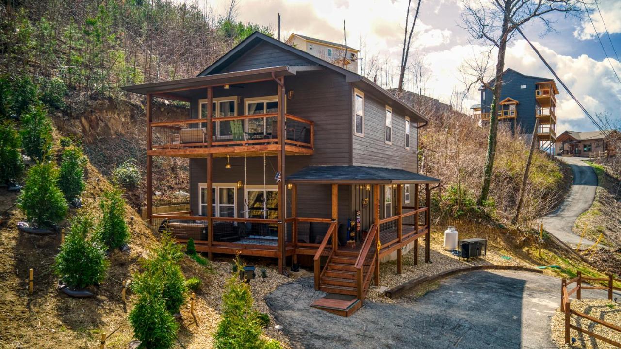 Вилла Mins To Gburg Sleeps 8 Hot Tub Arcade Area Pool Гатлинбург Экстерьер фото
